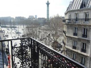 Hotel Petit Bastille Aulnay-sous-Bois Exteriör bild